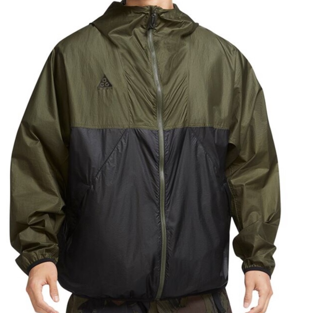 nike acg lightweight jacket